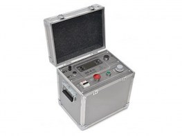 42792145_w640_h640_uig35_70_100_8006